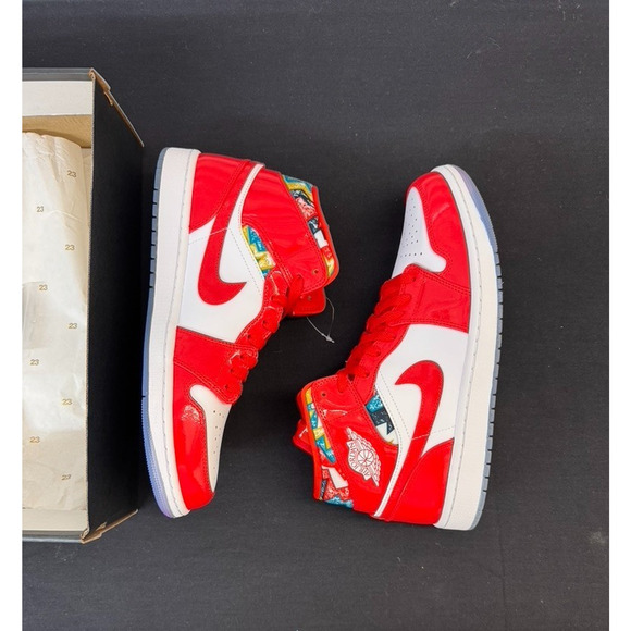 Size 10.5  - Air Jordan 1 SE Mid Barcelona Sweater main image 8
